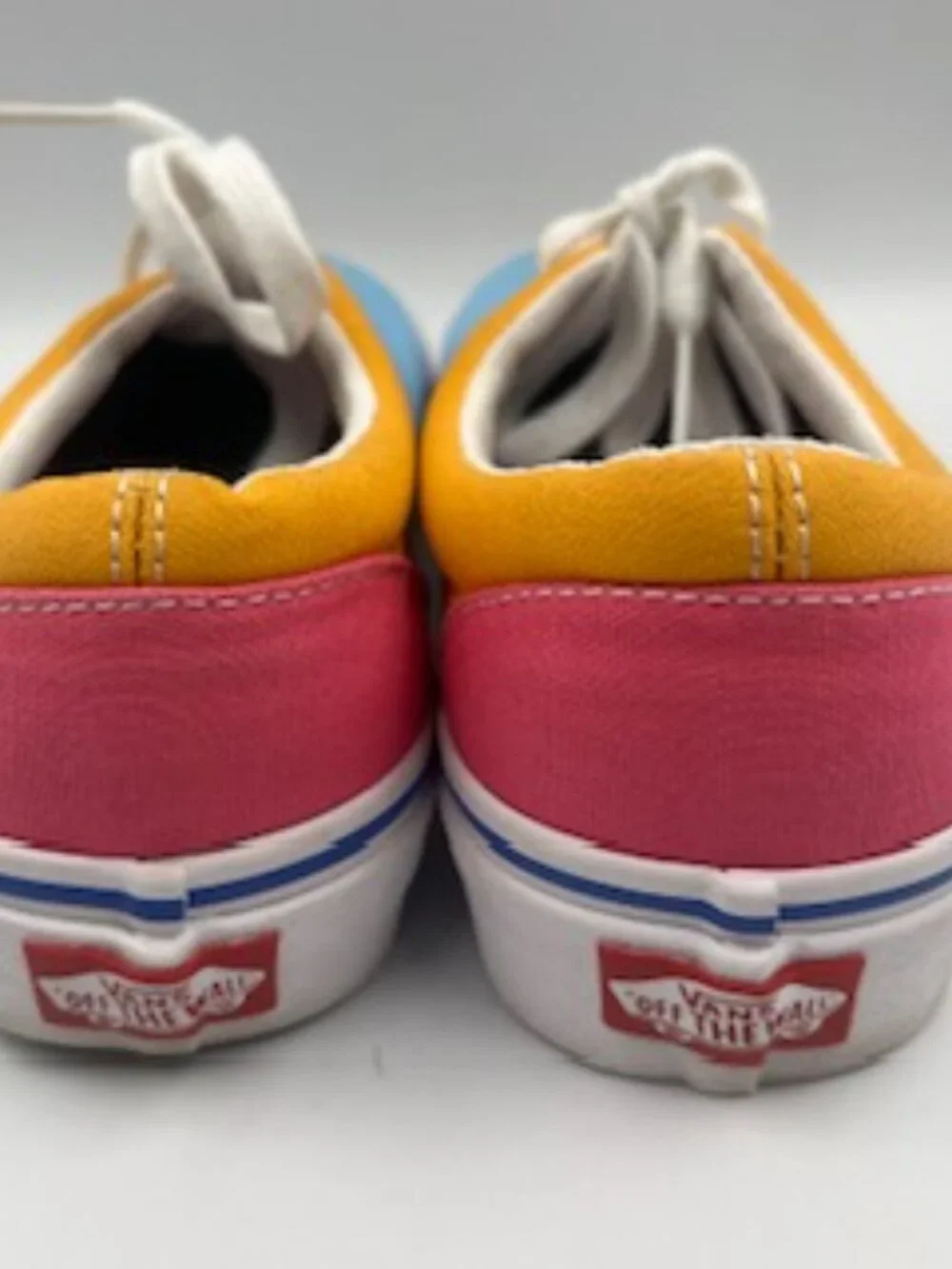 Vans Color Block Sneakers Unisex Women’s Sz 7 Men’s 5.5 low top shoes